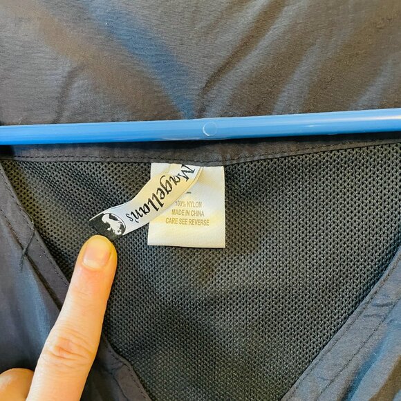 Magellan's Womens Black Nylon Outdoor Hiking Zipper Pocket Vest | Large - Picture 2 of 4